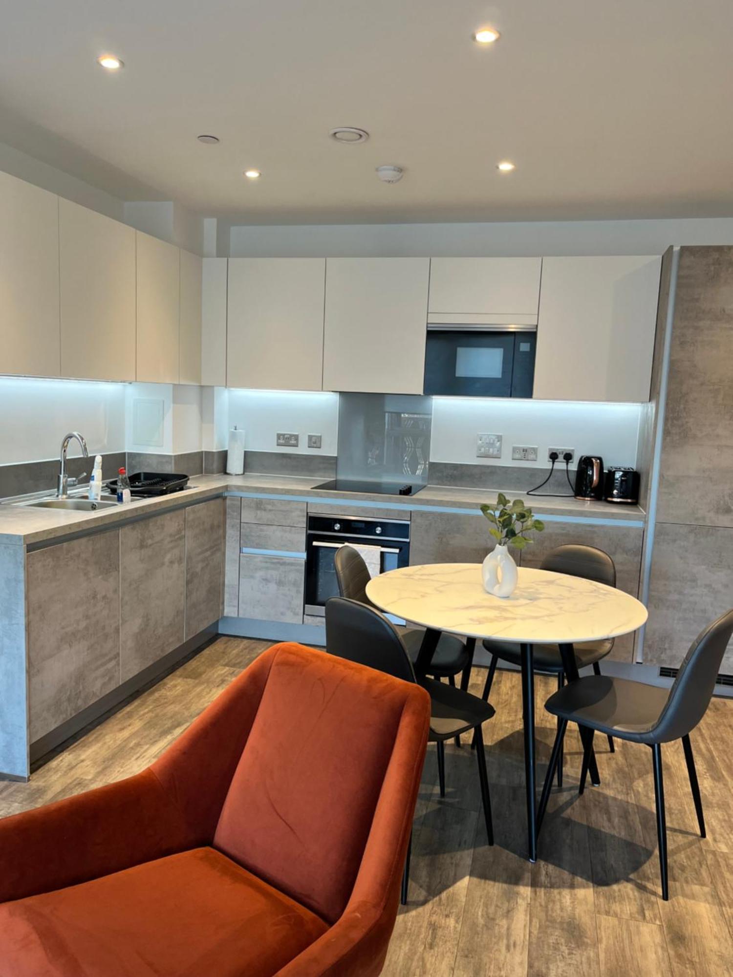 One Bedroom Apartment Баркінг Екстер'єр фото